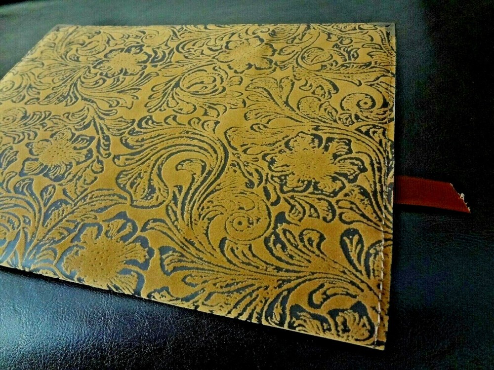 Faux Leather Jacobean Print Refillable 9.75" x 7.5"