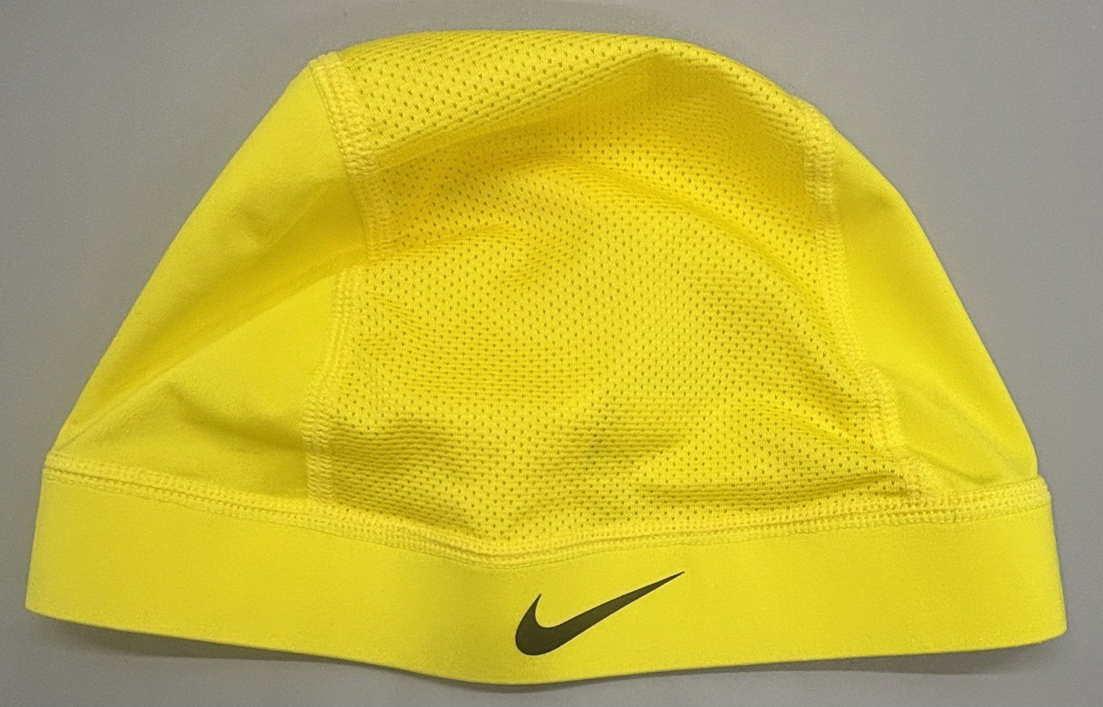 Nike Football Oregon Ducks Team Issued Yellow & Black Skull Cap BRAND NEW!
