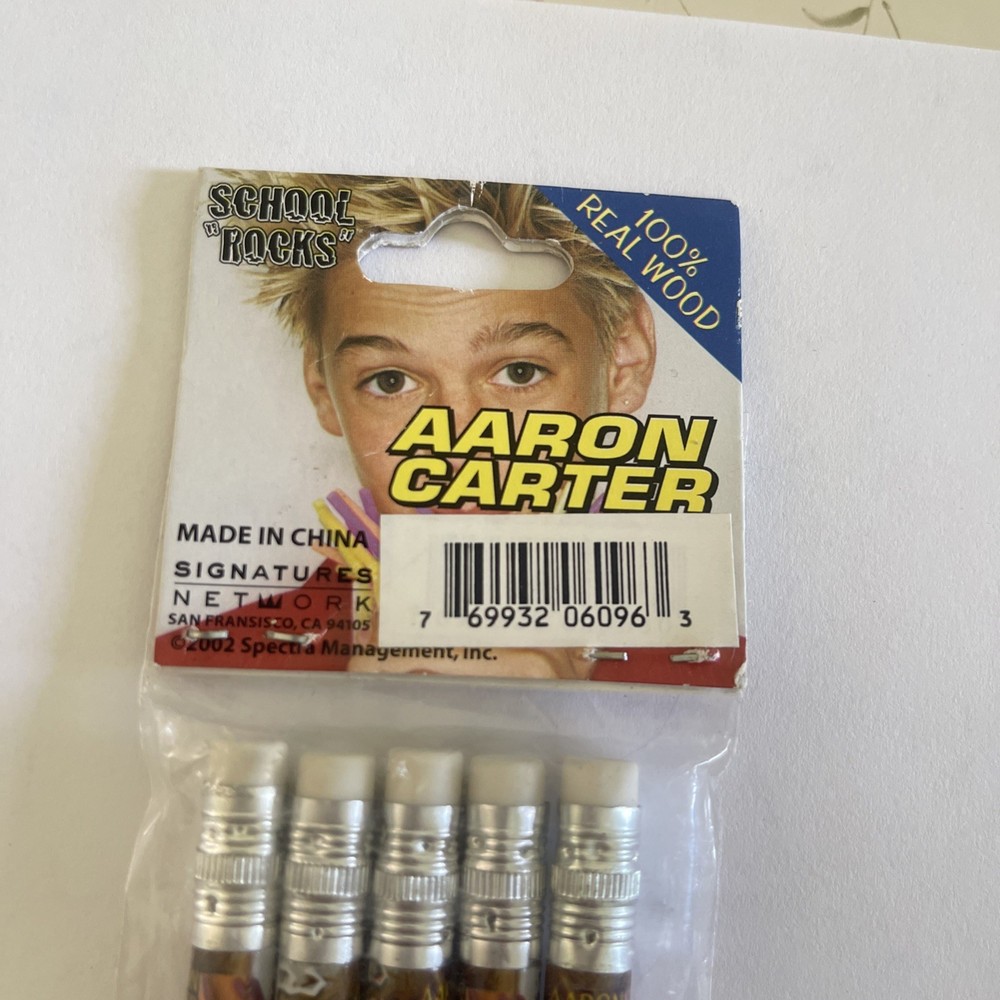 2002 Aaron Carter 5 Set Of #2 Pencils With Book Mark