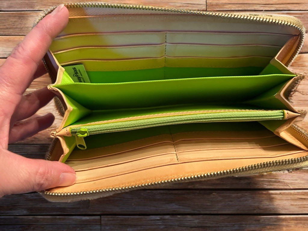 Dooney & Bourke Disney 2018 Flower & Garden Festival Wallet -