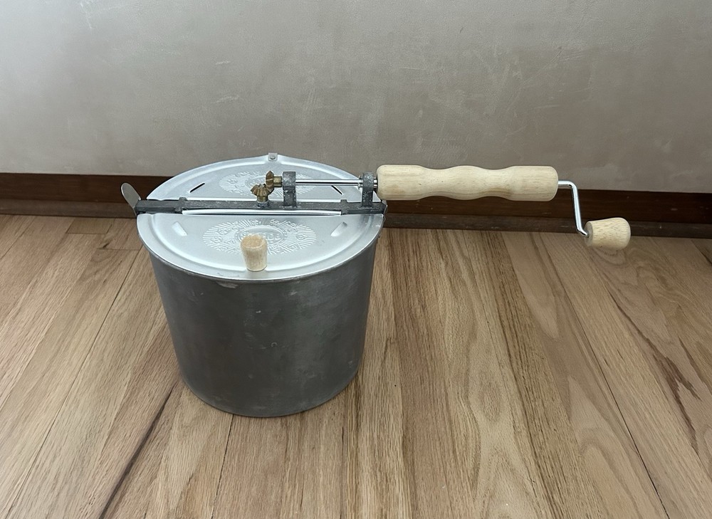 Pro Popper 6 Quart Manual Popcorn Maker
