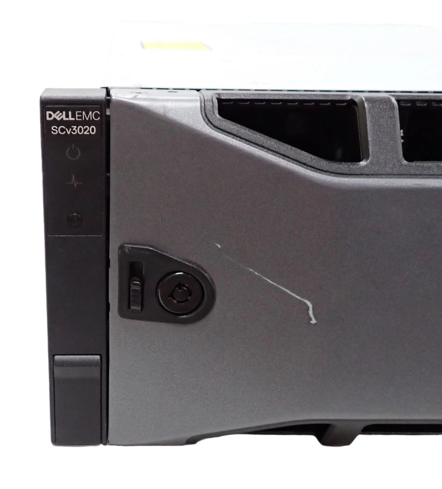 Dell Compellent SCv3020 Storage Array 2x iSCSI Controller 30-Bay 7x 900GB HDD