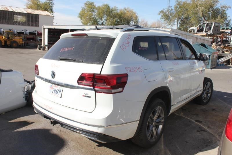 Camera/Projector Camera Front Windshield Mounted Fits 18 ATLAS 582312