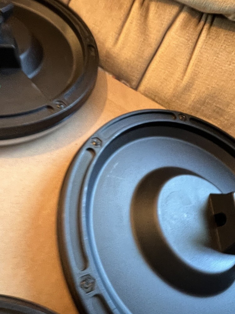 4 BEHRINGER DRUM PAD XD80USB