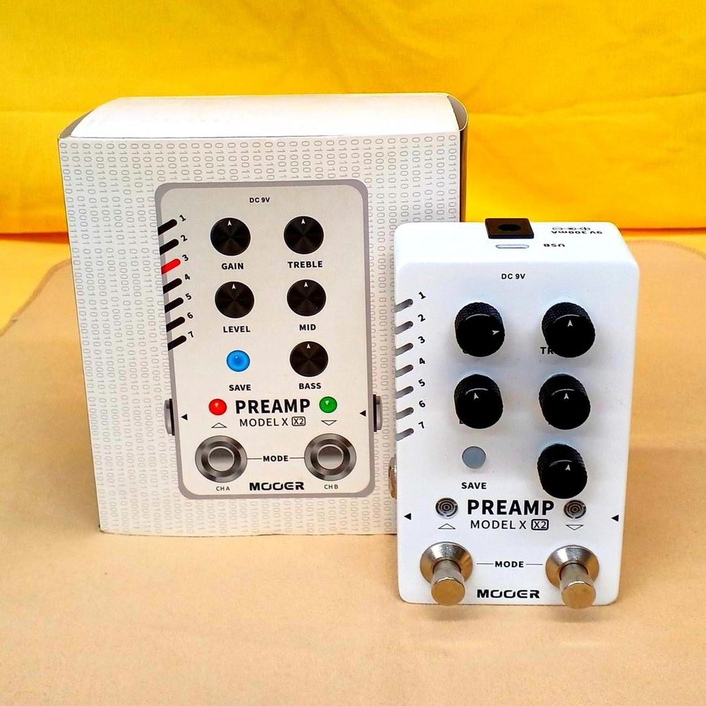 MOOER MODEL X2 effector