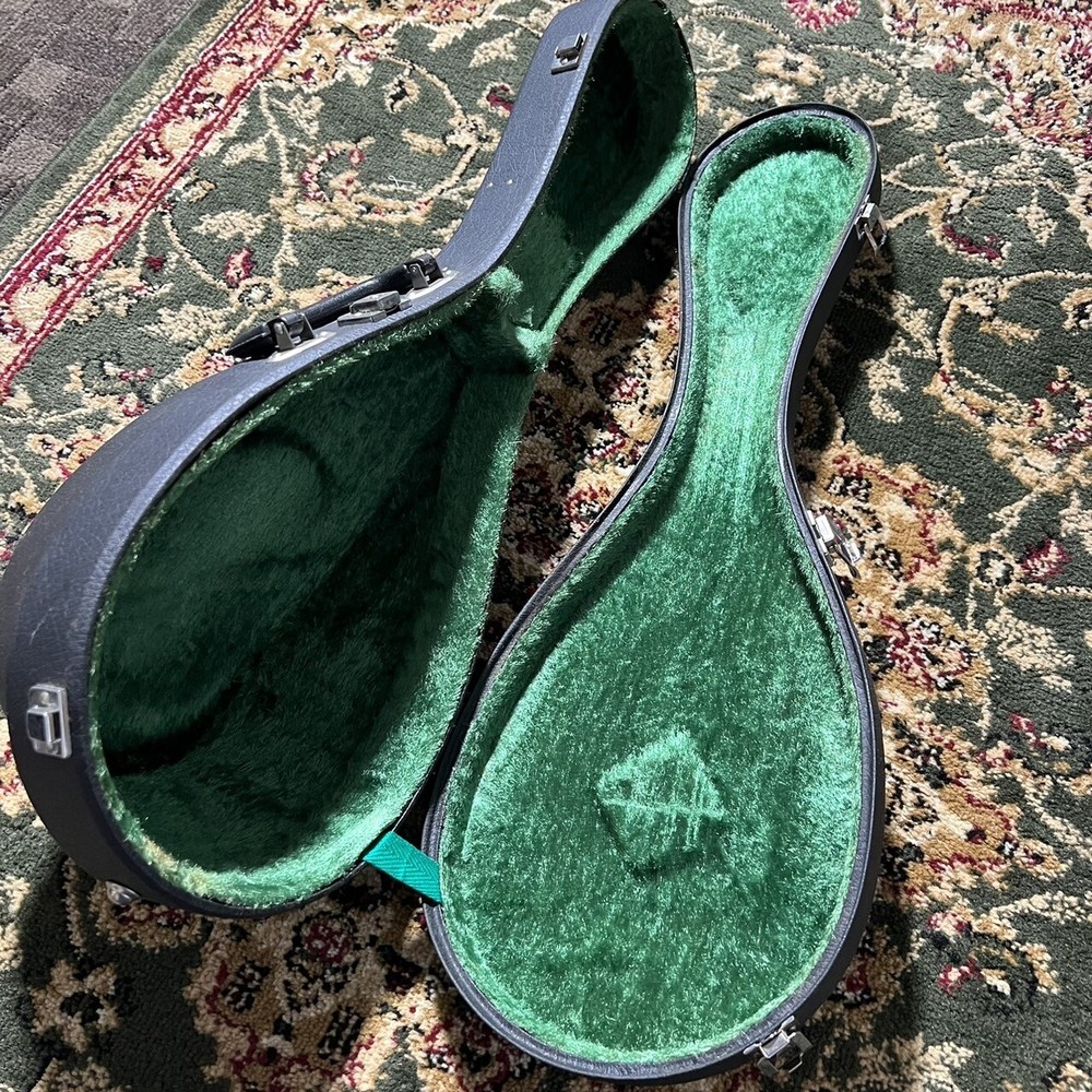 Suzuki M-30 [Mandolin]