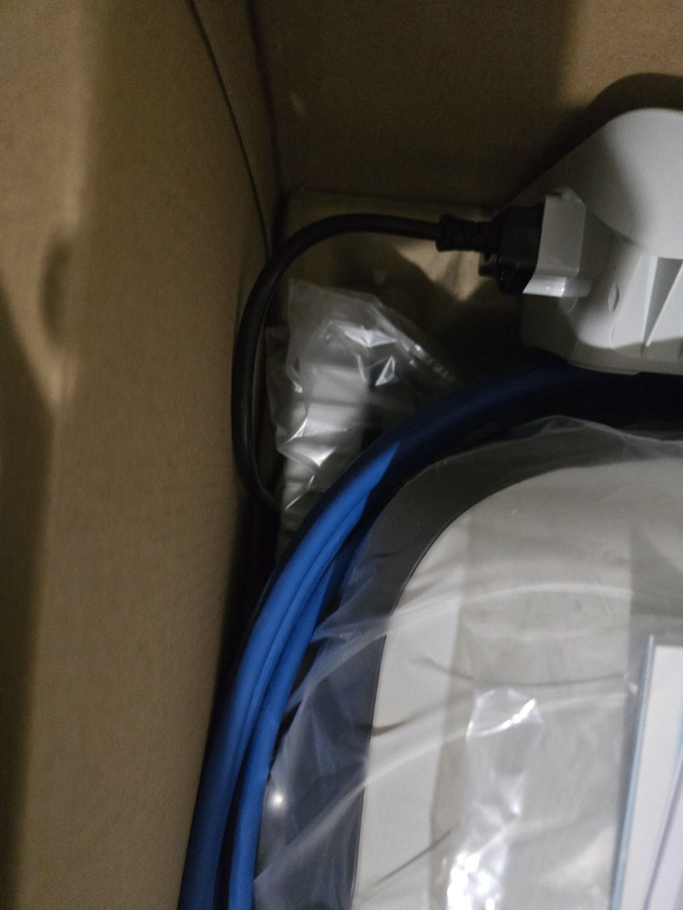 Dolphin E10 Robotic Pool Cleaner | Brand New