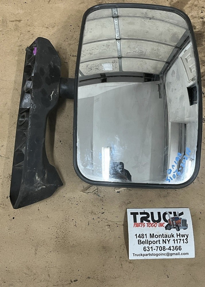 VOLVO VNL SIDE DOOR MIRROR ASSEMBLY USED