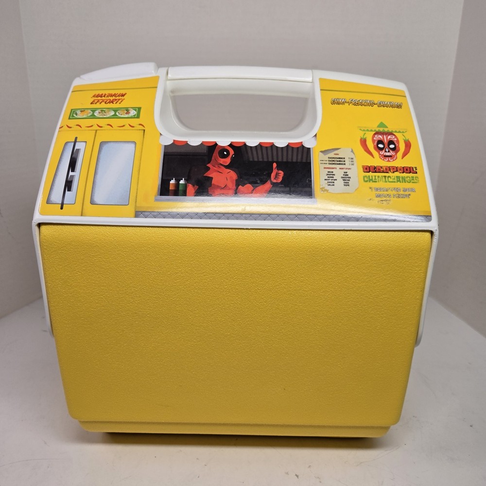 Used - Deadpool Igloo Playmate PAL Cooler 7 Qt 9 Can Marvel
