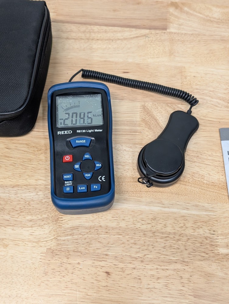 Reed Instruments R8130 Lightmeter, +/-5%Light Acc", Fullsize