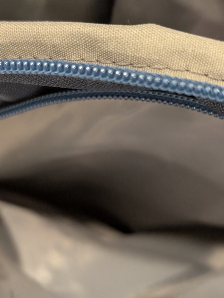 High Sierra Quickshot 70 2.0 Hydration Backpack - Airflow Cooled Back