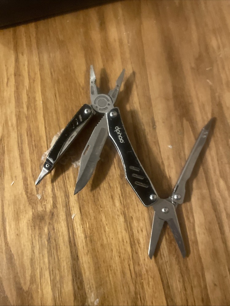 Multitool Pliers With Big Scissors