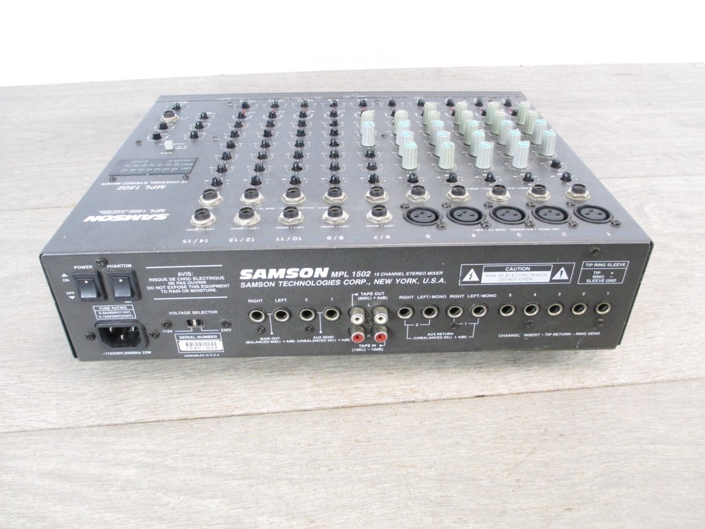 Samson Technologies MPL1502 15 Channel Stereo Mixer **READ**