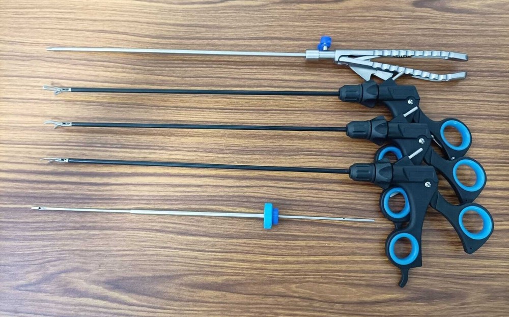 Laparoscopic Virtual Endotrainer Rectangular Shape with 5 Basic Training Set