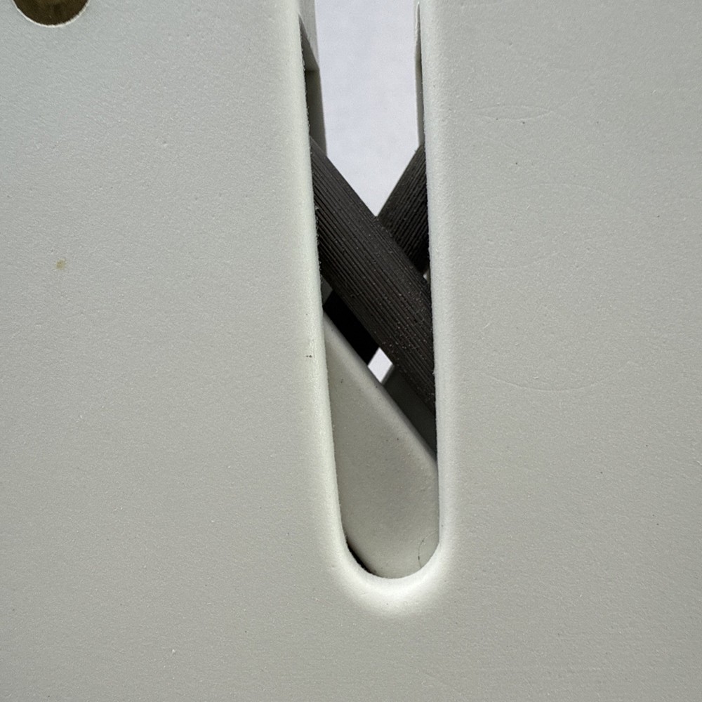 The Sharpery Chantry Pull Thru Knife Sharpener Handheld White With Instructions