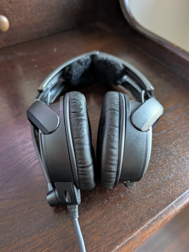 Bose A20 Aviation Headset (LEMO/Bluetooth) (Used)