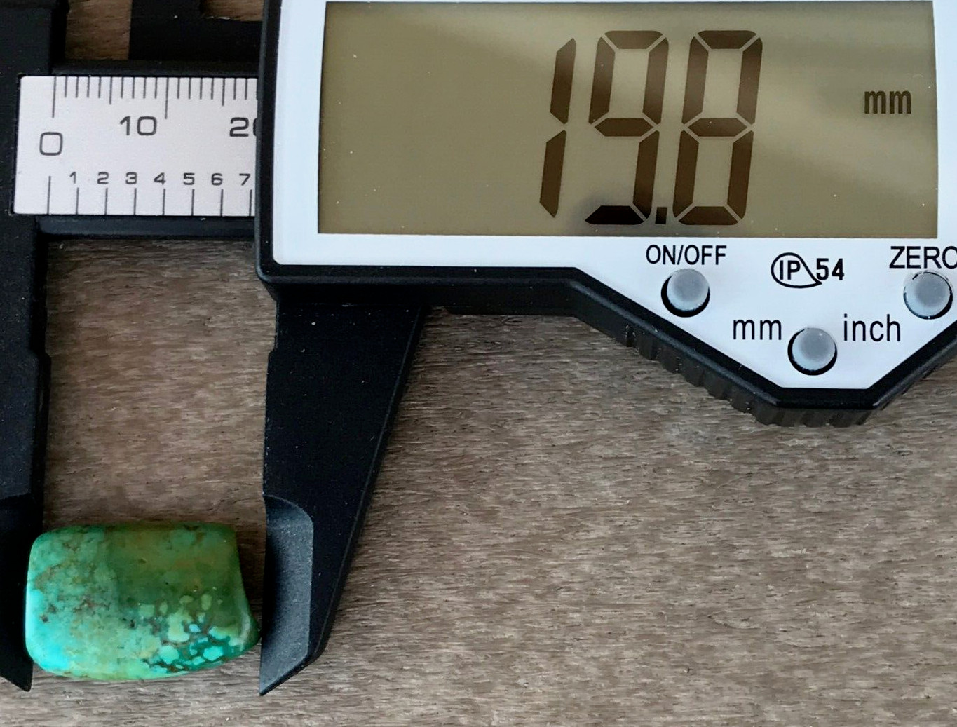 ANTIQUE RARE VERY OLD TIBETAN TURQUOISE BEAD - BEAUTIFUL WORN PATINA!