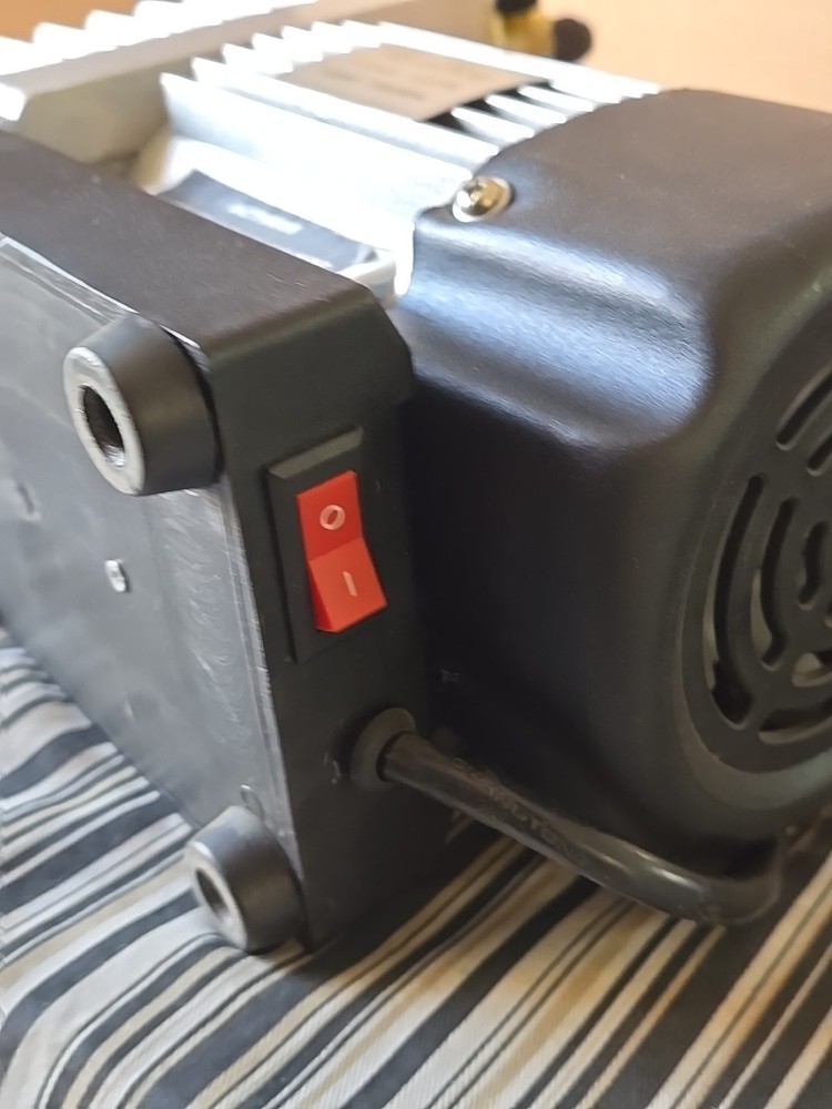 Blue-Point Act9005 Single Stage VACUUM PUMP (USED) =WORKING=