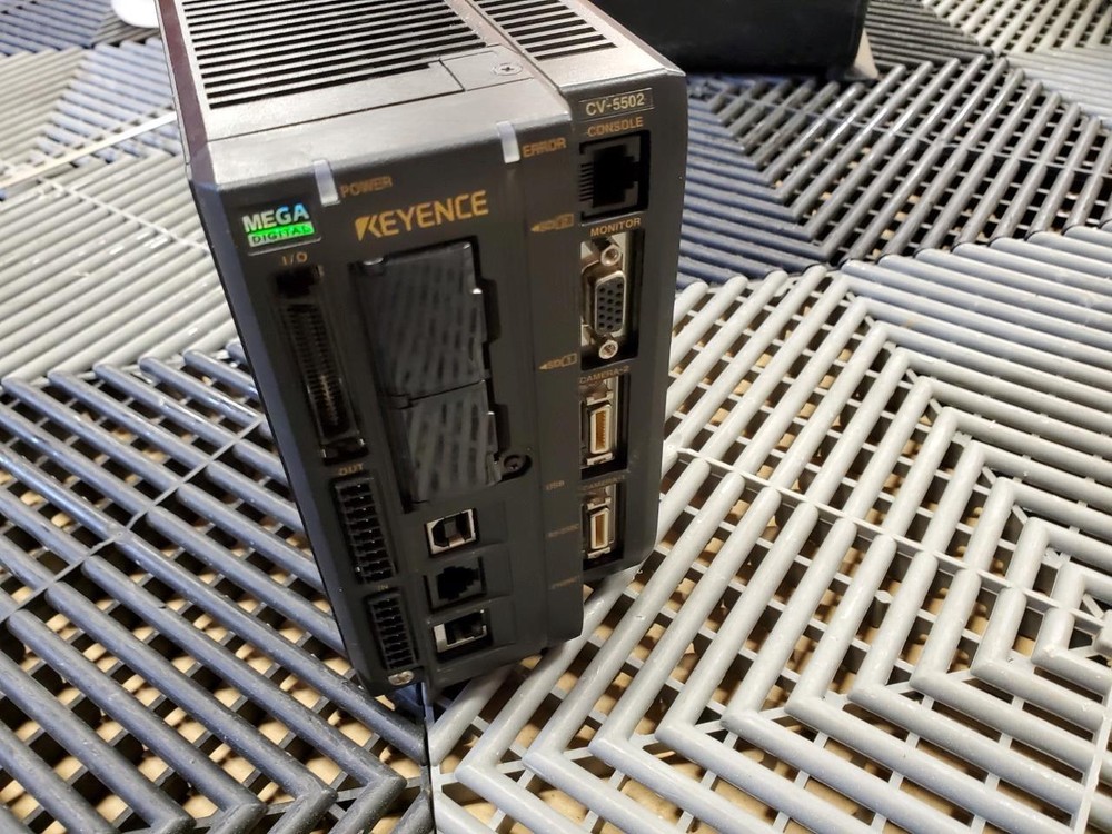 Keyence CV-5502 Camera Console Digital Image Sensor Controller
