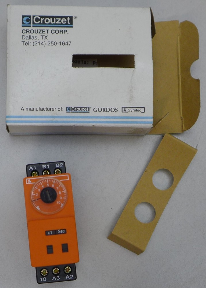Crouzet Syrelec BLSUMAC Multifunction Timer New/Unused