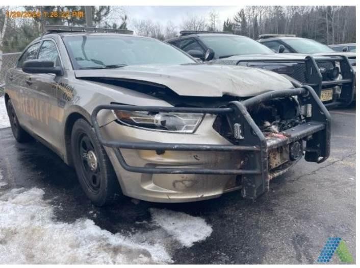 Used Floor Jack fits: 2019 Ford Taurus Grade A