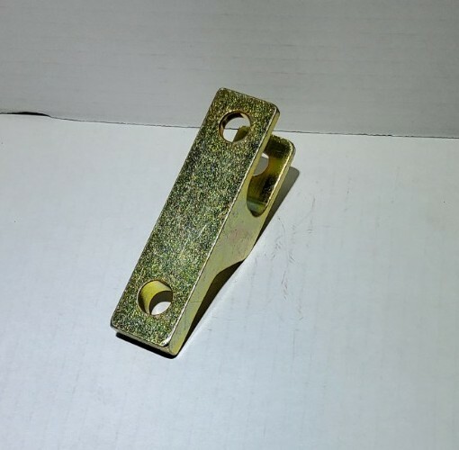 GEHL Part # 50351671 LATCH LINK