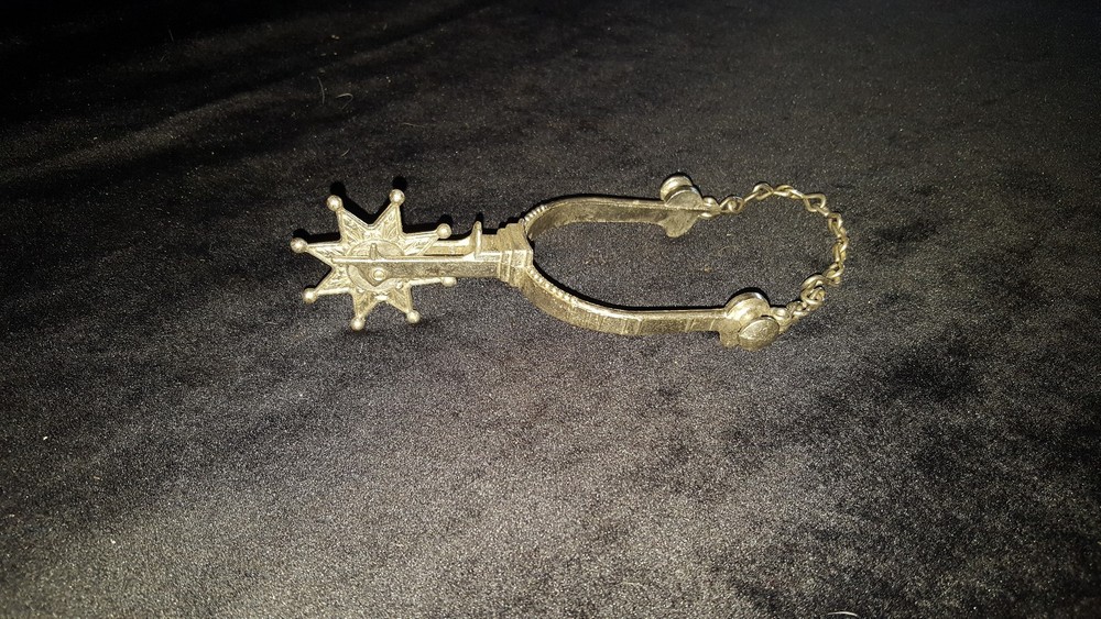 Kids spurs antique 4 singles