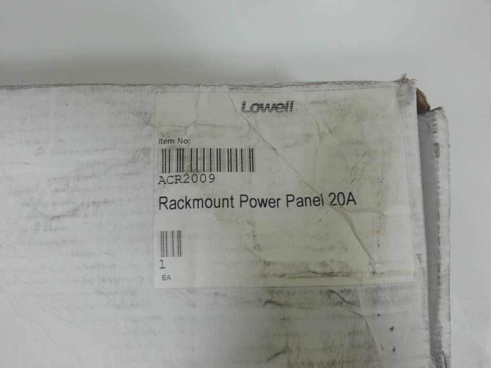 Lowell Rackmount Power Panel 9 Outlets 20 Amp 9' Cord Comes As Is