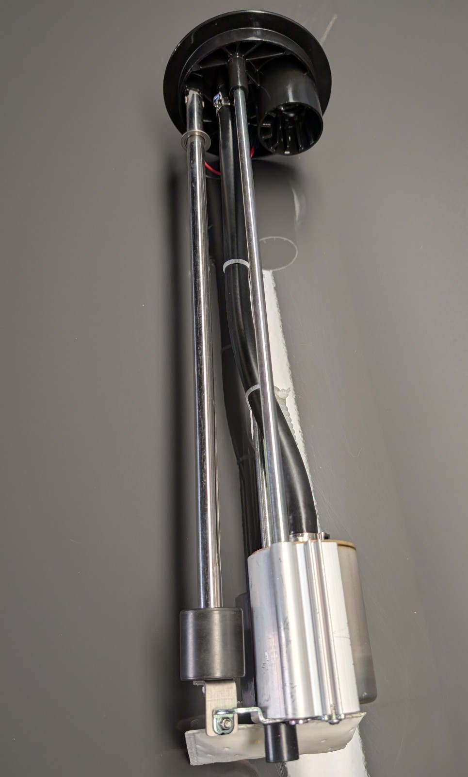 NEW 2002-2006 Harley Davidson VRSC VRod V-Rod Complete Fuel Pump Assembly