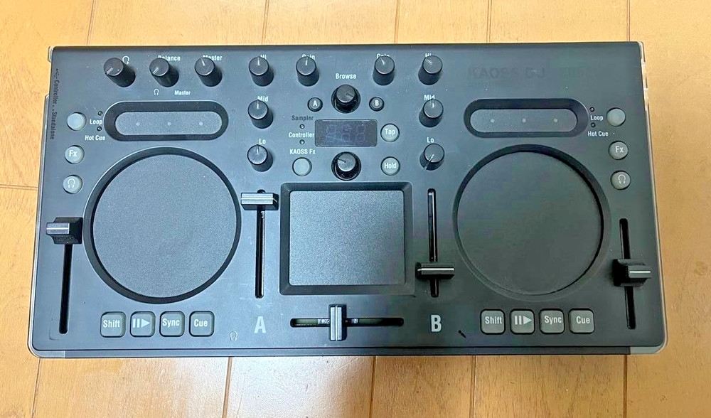 KORG KAOSS DJ Controller Built-in Effects Pad Compact Tested Used w/ Cable