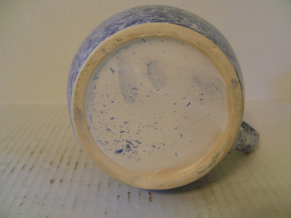 VINTAGE BLUE SPONGEWARE STONEWARE PITCHER 6" HIGH
