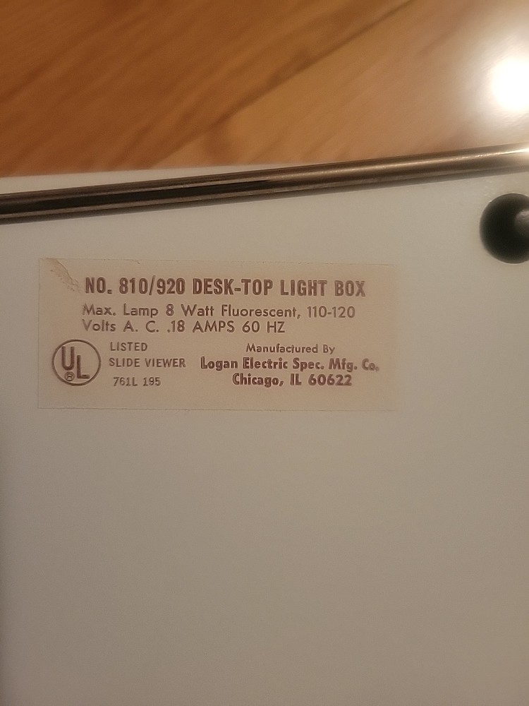 Logan Desk Top Light Box Working Condition