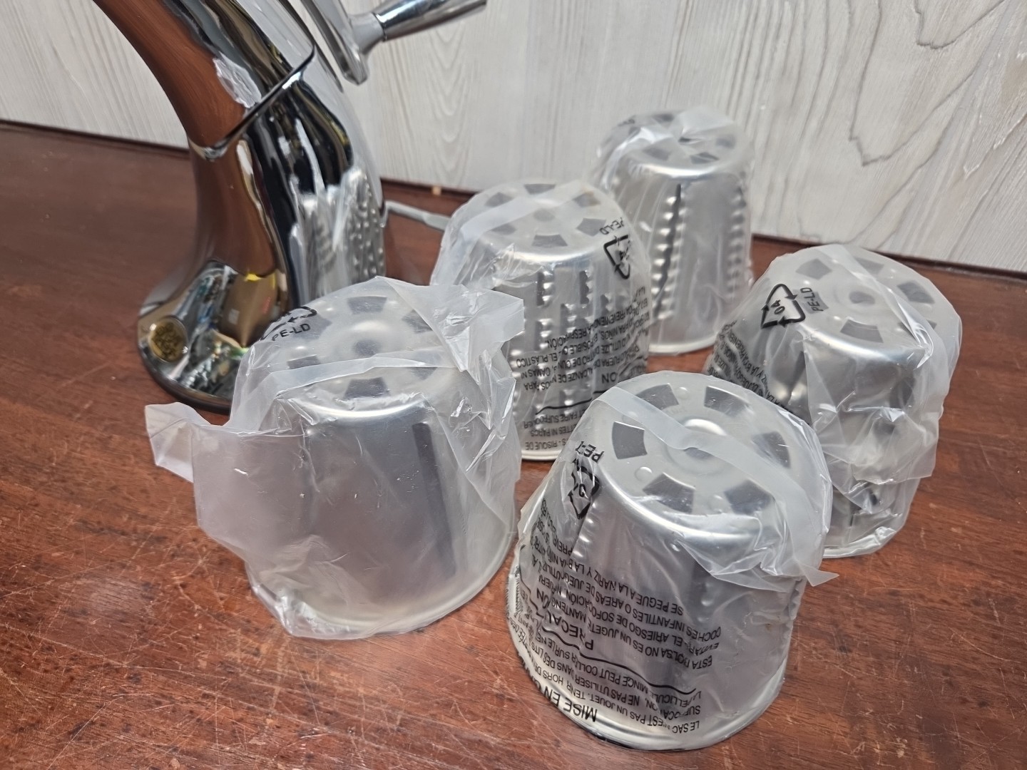 Royal Prestige Manual Food Processor Slicer Shredder Salad Machine with 5 Cones