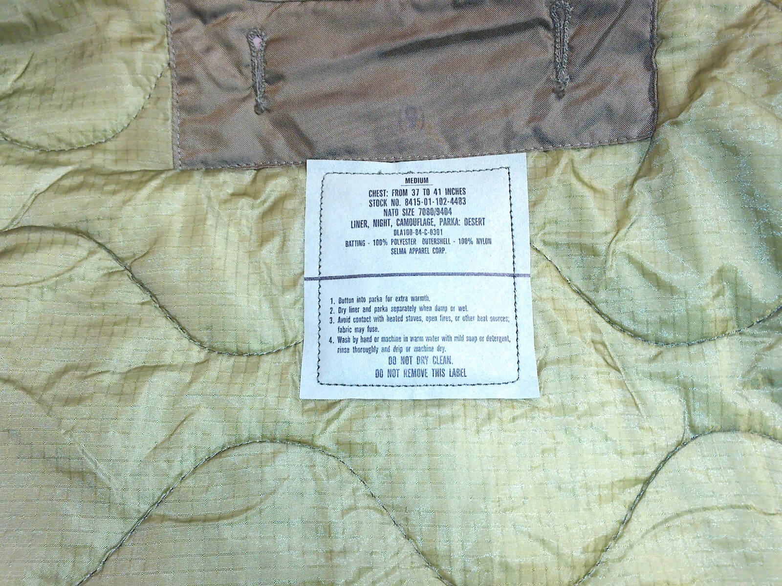 Vintage Gulf War Era USGI Green Quilted Desert Night Camo Parka Liner Sz Medium