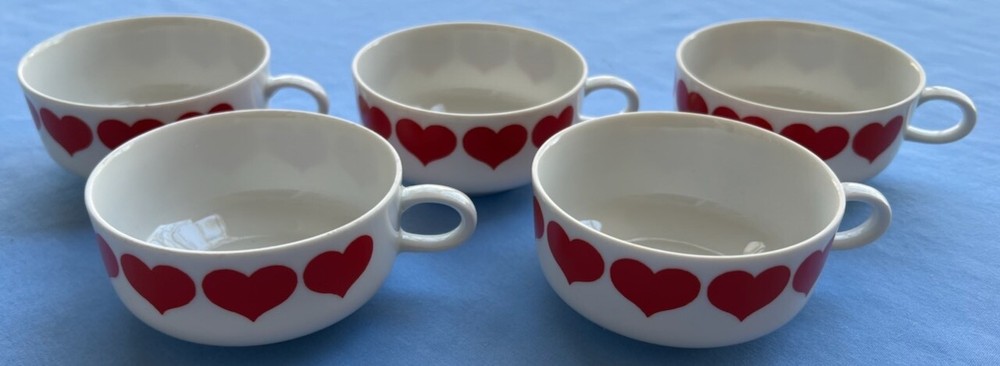 FIVE  Bareuther Bavaria Red Hearts Low Coffee Cups