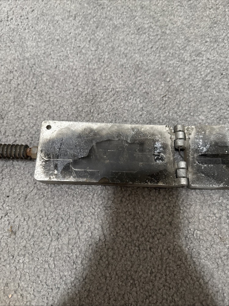 Hilts Molds Burbank