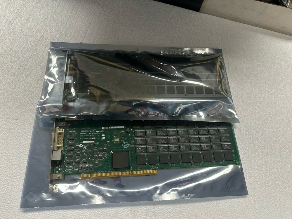 AVID Digidesign Pro Tools 2 HD Accel PCI Cards w/Flex cable