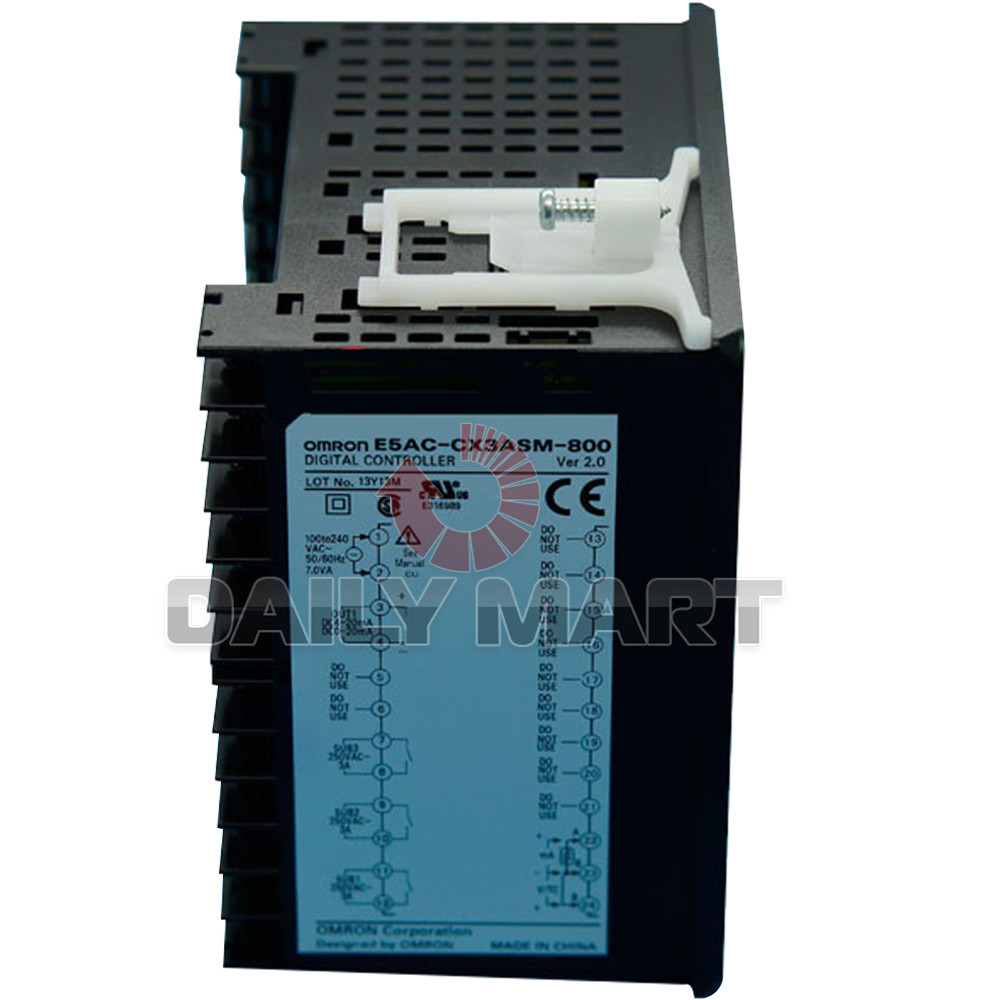 Brand New in Box Omron E5AC-CX3ASM-800 E5ACCX3ASM800 Temperature Controller