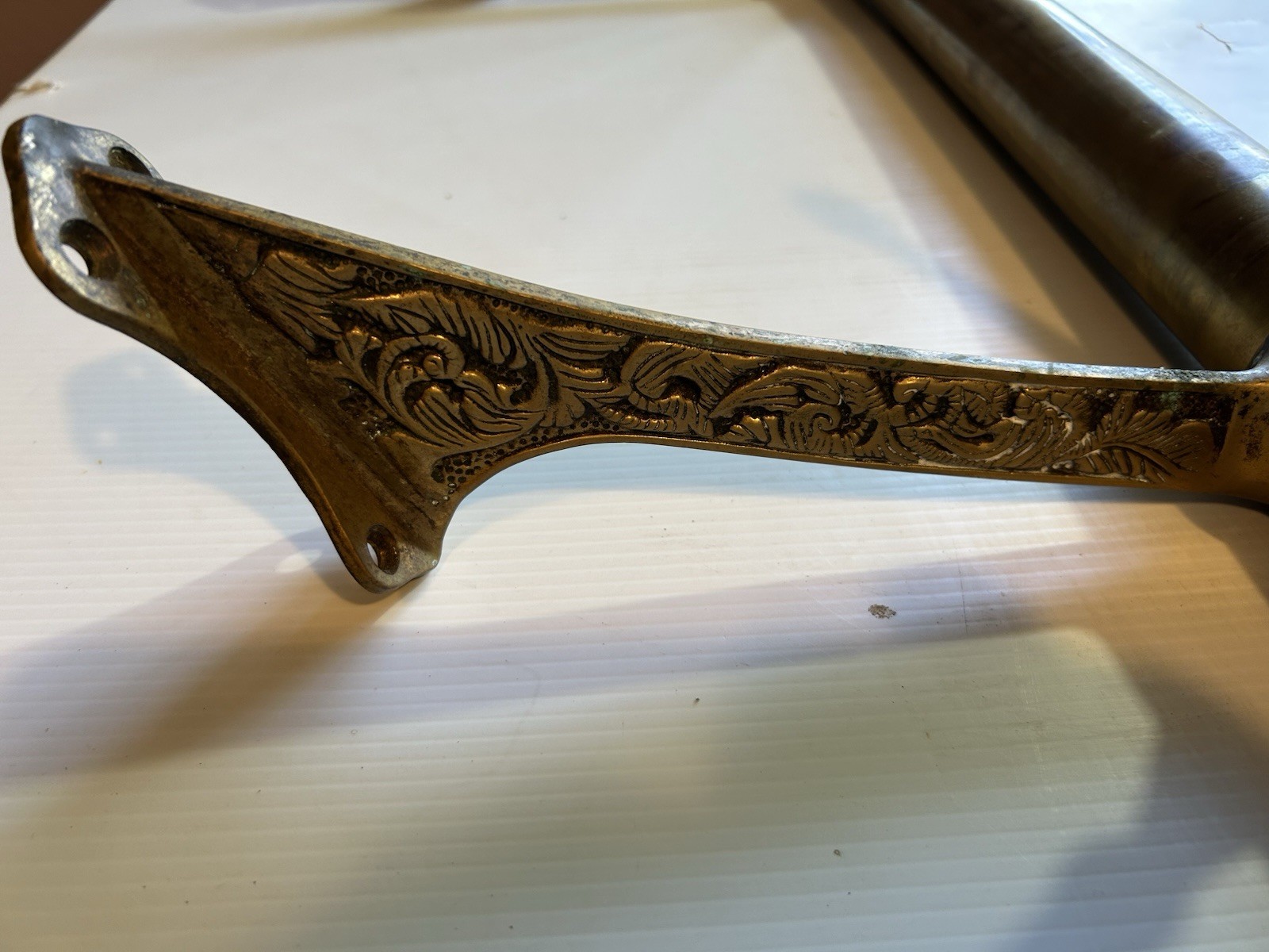 ANTIQUE BRASS BAR END RAIL AND FANCY DECORATED RAIL HANGERS