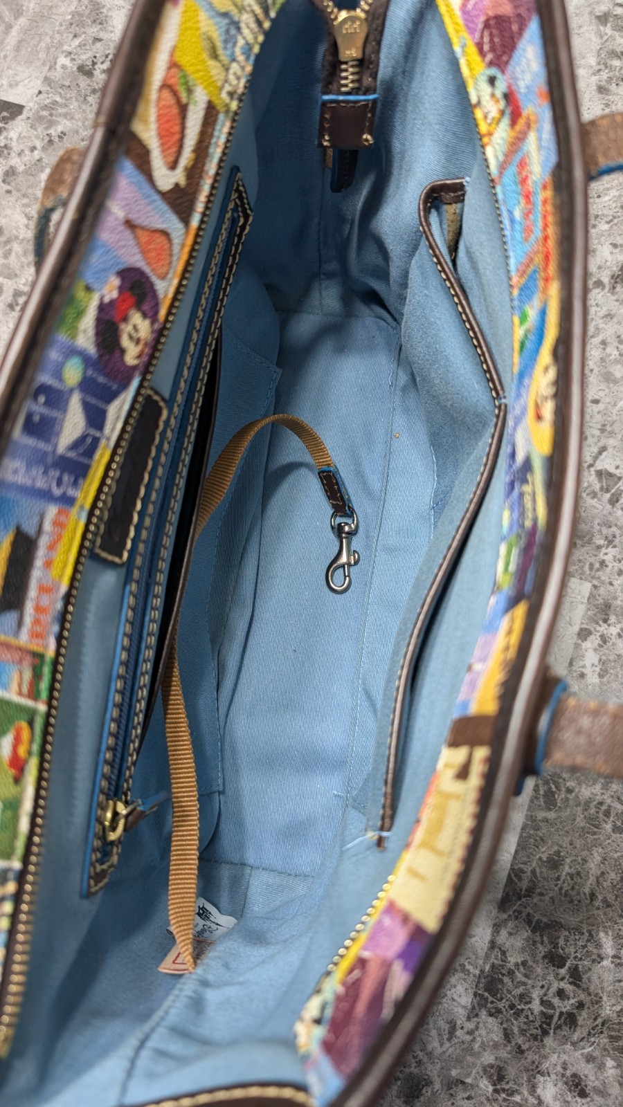 Dooney & Bourke Limited Edition Disney Food & Wine Festival Purse Tote Rare