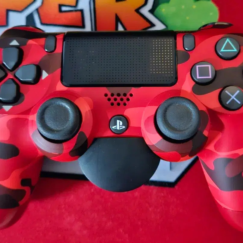 DualShock 4 Red Camo Controller + Back Button (Bundle) Official