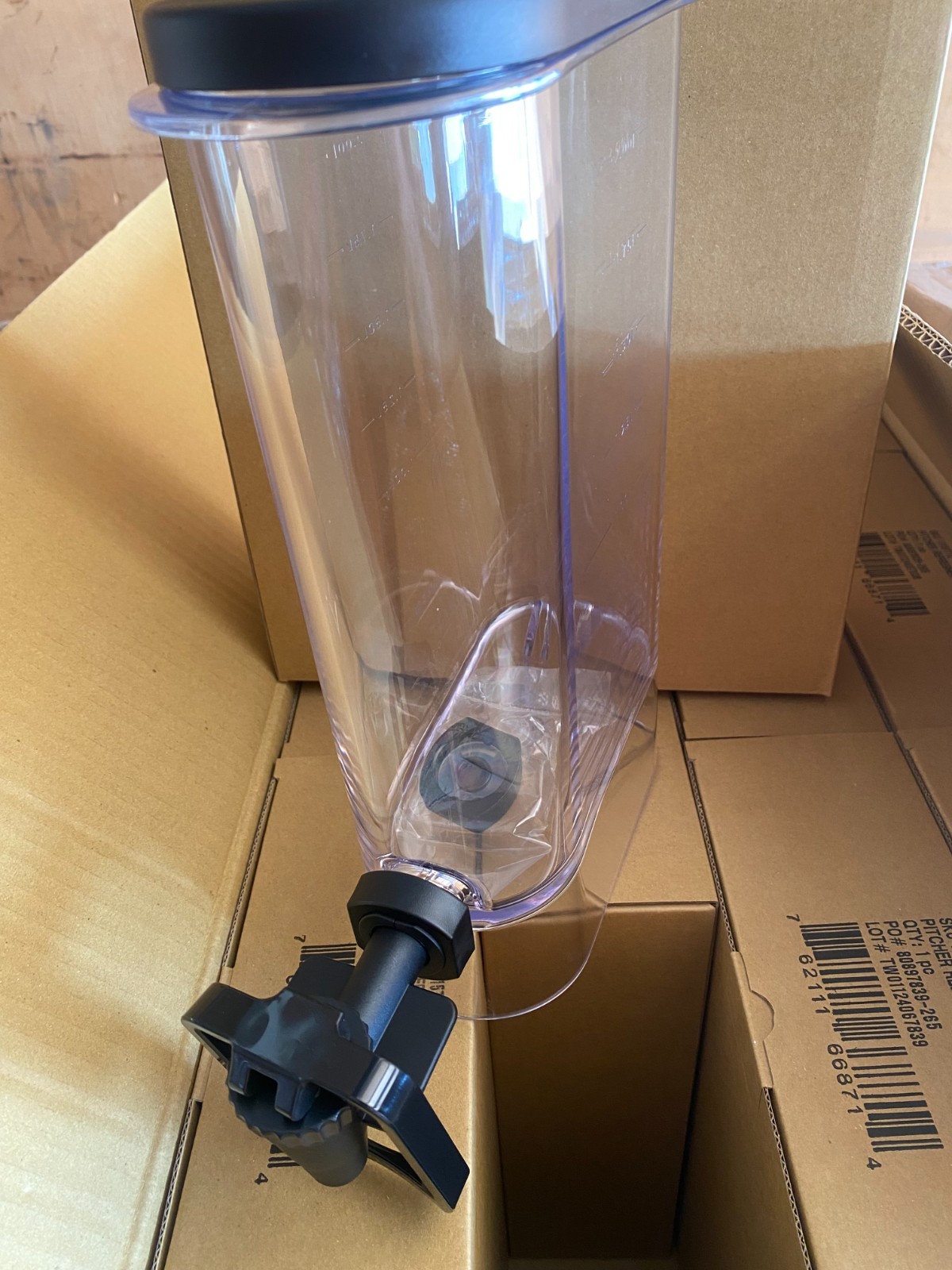 Starbucks Pitcher Refresher 11157712 (NEW)