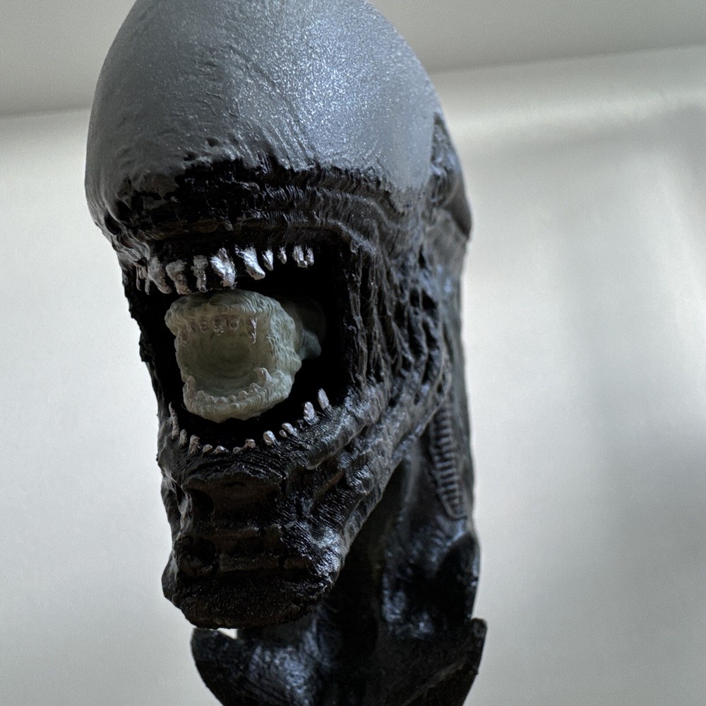 Alien Xenomorph 3D Printed Mini Bust 9.25" Statue