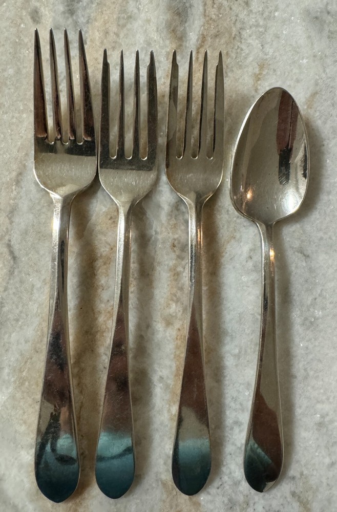 4pc Hutton (Silverplate, 1960) by INTERNATIONAL SILVER forks & teaspoon