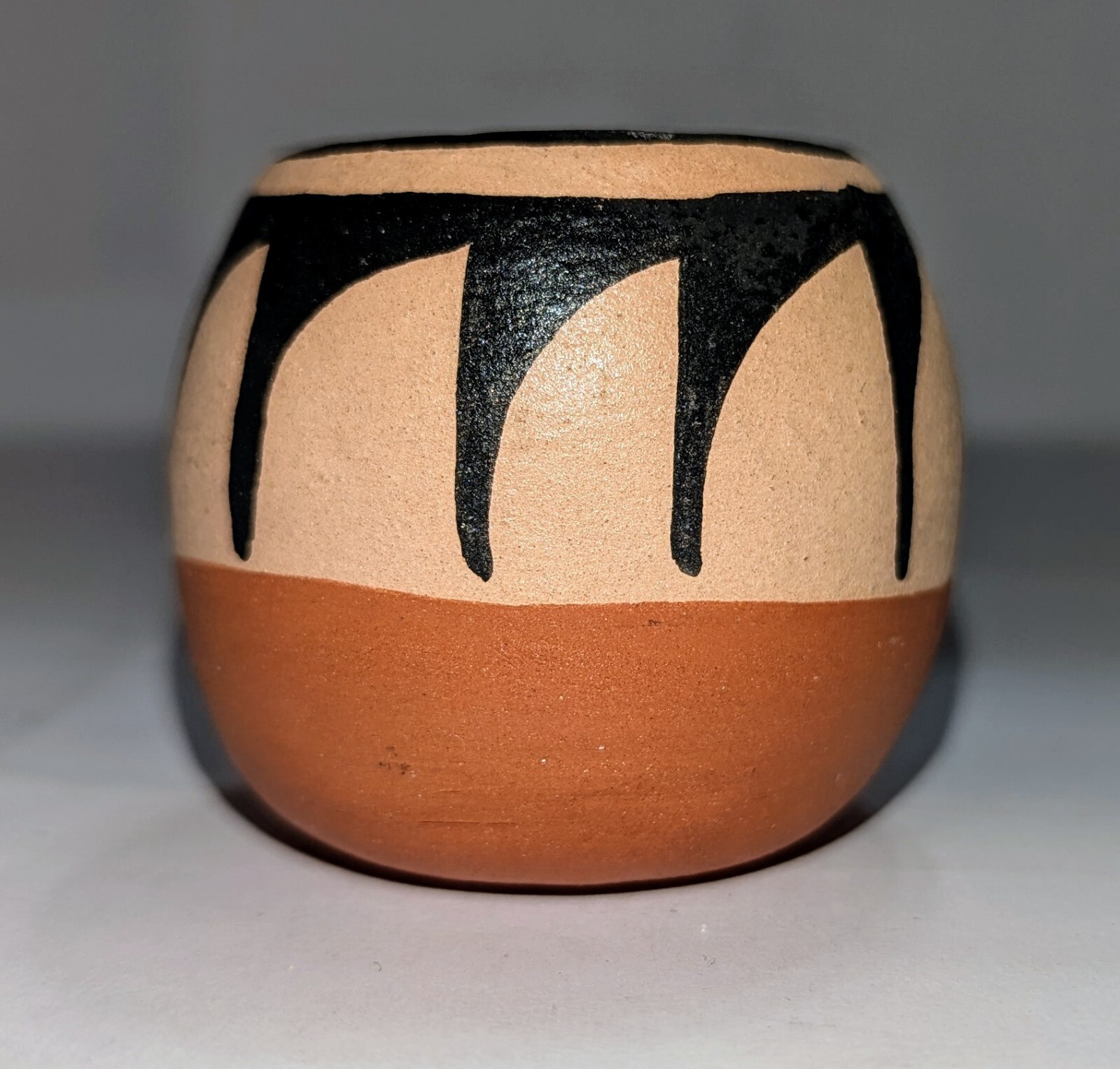 Vtg Native American Mini Pottery x2 Kewa & Jemez Pueblo Signed Lovato & Chinana