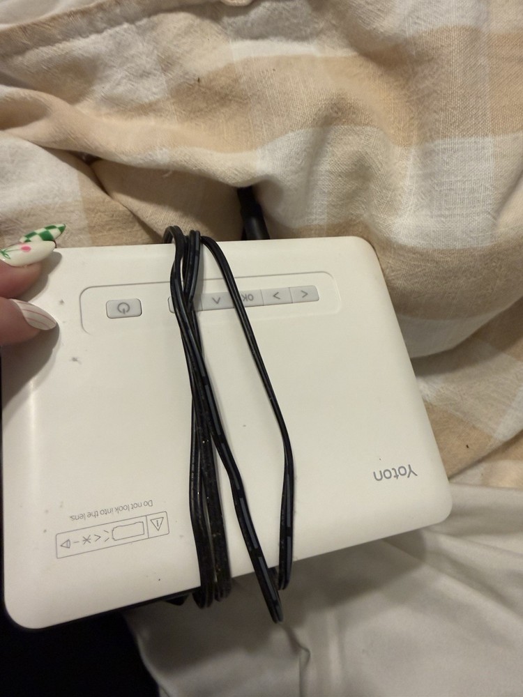 Mini Projector w/ ceiling mount