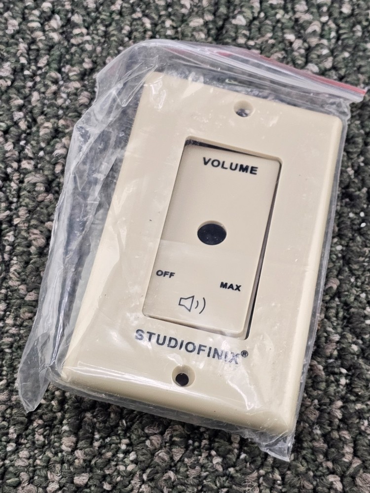 Studiofinix ST-VCP-100 Impedance Matching Stereo Volume Controller In-Wall
