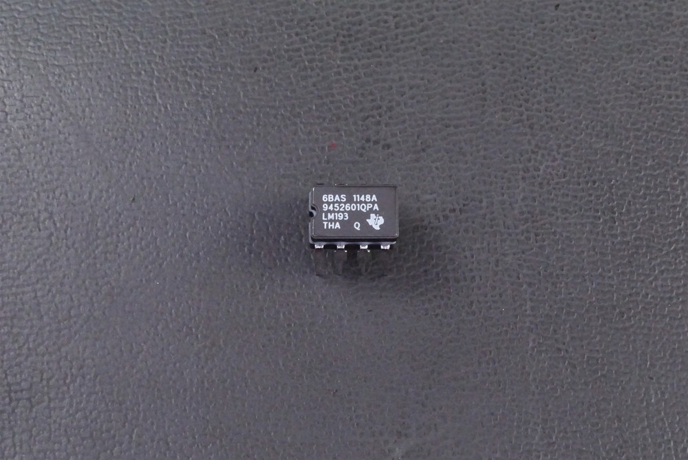LM193JGB Texas Instruments Dual Differential Comparator 5962-9452601QPA