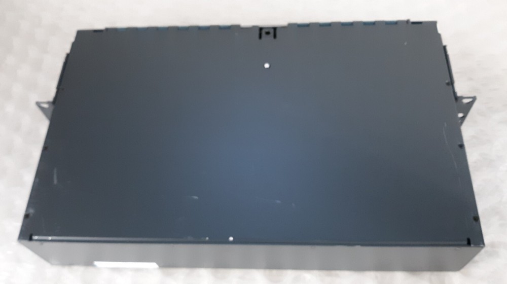 Cisco 15454-PP-MESH-8=V00 8-Degree Patch Panel w/ Ears