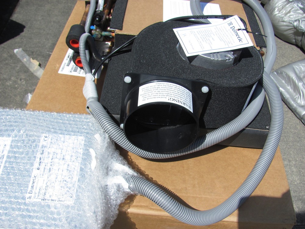 DOMETIC AIR HANDLER 5 INCH 230 volt SINGLE PHASE ATV6DCZLPFC1KWR